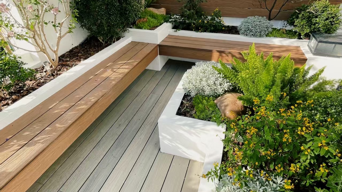 Low-Maintenance Decking in Adelaide: How to Choose Composite Boards for Real Outdoor Living
