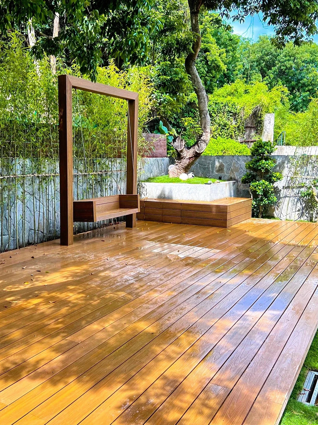 One material.Many ways to live outside.